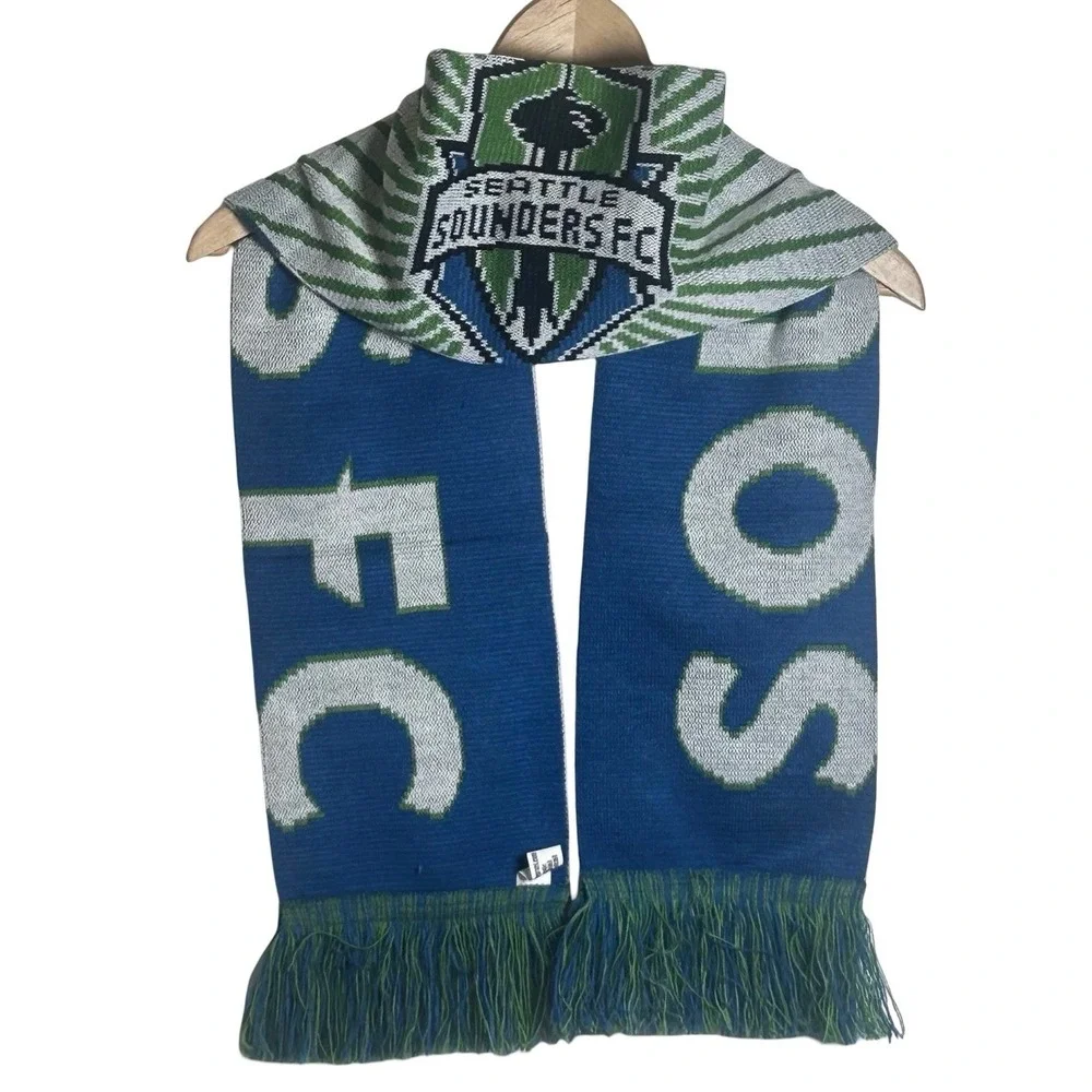 Adidas Seattle Sounders FC‎ 2011 Season Ticket Member Rally Scarf